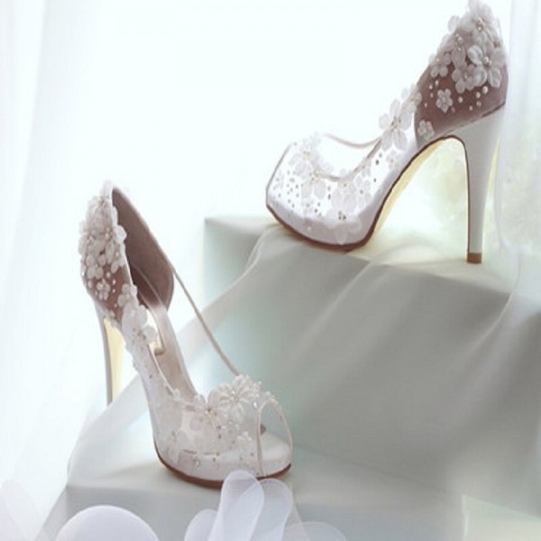 2019 spring new bride sandals wedding high heels fish mouth flower pearl rhinestone lace single shoes large size female